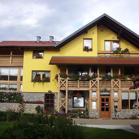 Tourist Farm Ob Izviru Krupe Villa Semic Екстериор снимка