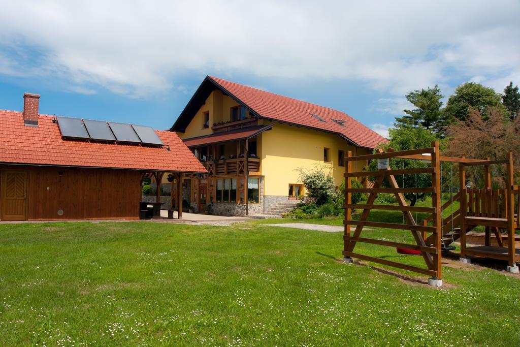 Tourist Farm Ob Izviru Krupe Villa Semic Екстериор снимка
